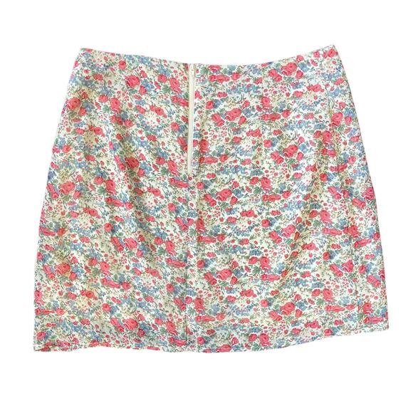 Windsor Burst of Florals Mini Skirt Size Medium - Picture 3 of 5
